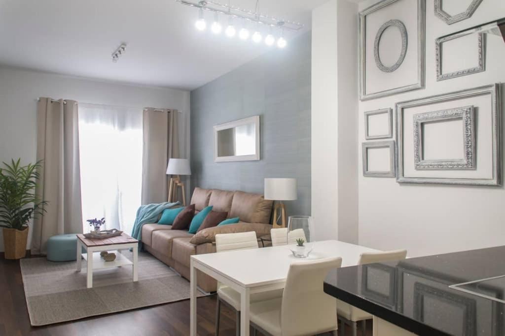 New!!! Luxury City Center & Private Terrace مالقة المظهر الخارجي الصورة